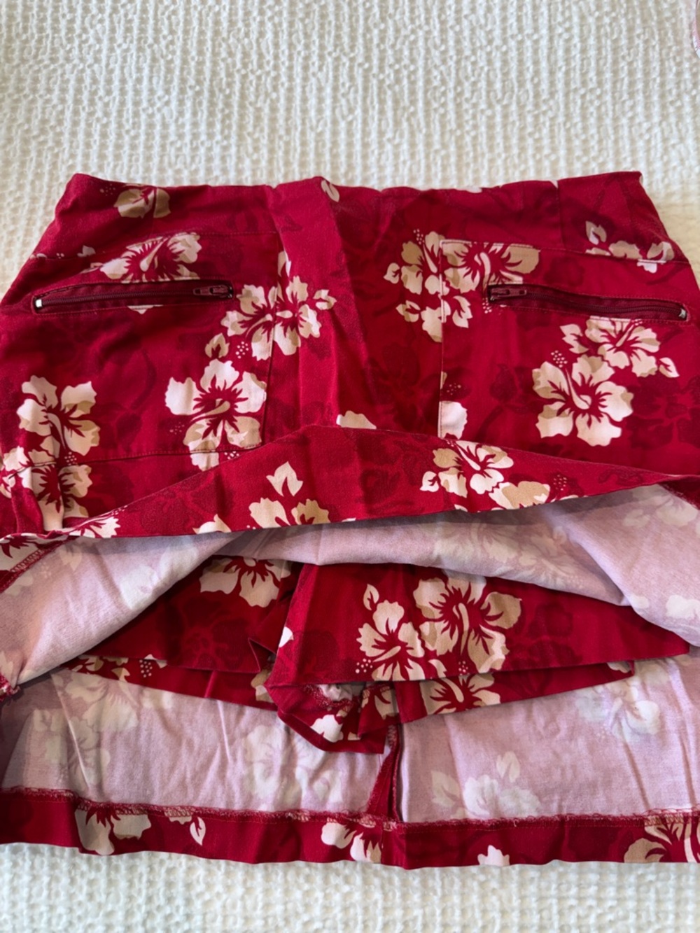 Paraphrase Red Floral Skort with Zip Pockets - Picture 8 of 8